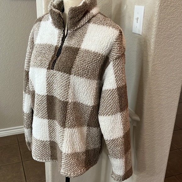 Teddy pullover tan plaid squares half zip jacket - Picture 6 of 17